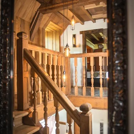 Kasteel Ammersoyen 4*