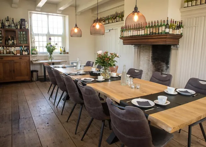 Kasteel Ammersoyen 4*