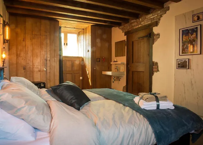 Kasteel Ammersoyen 4*